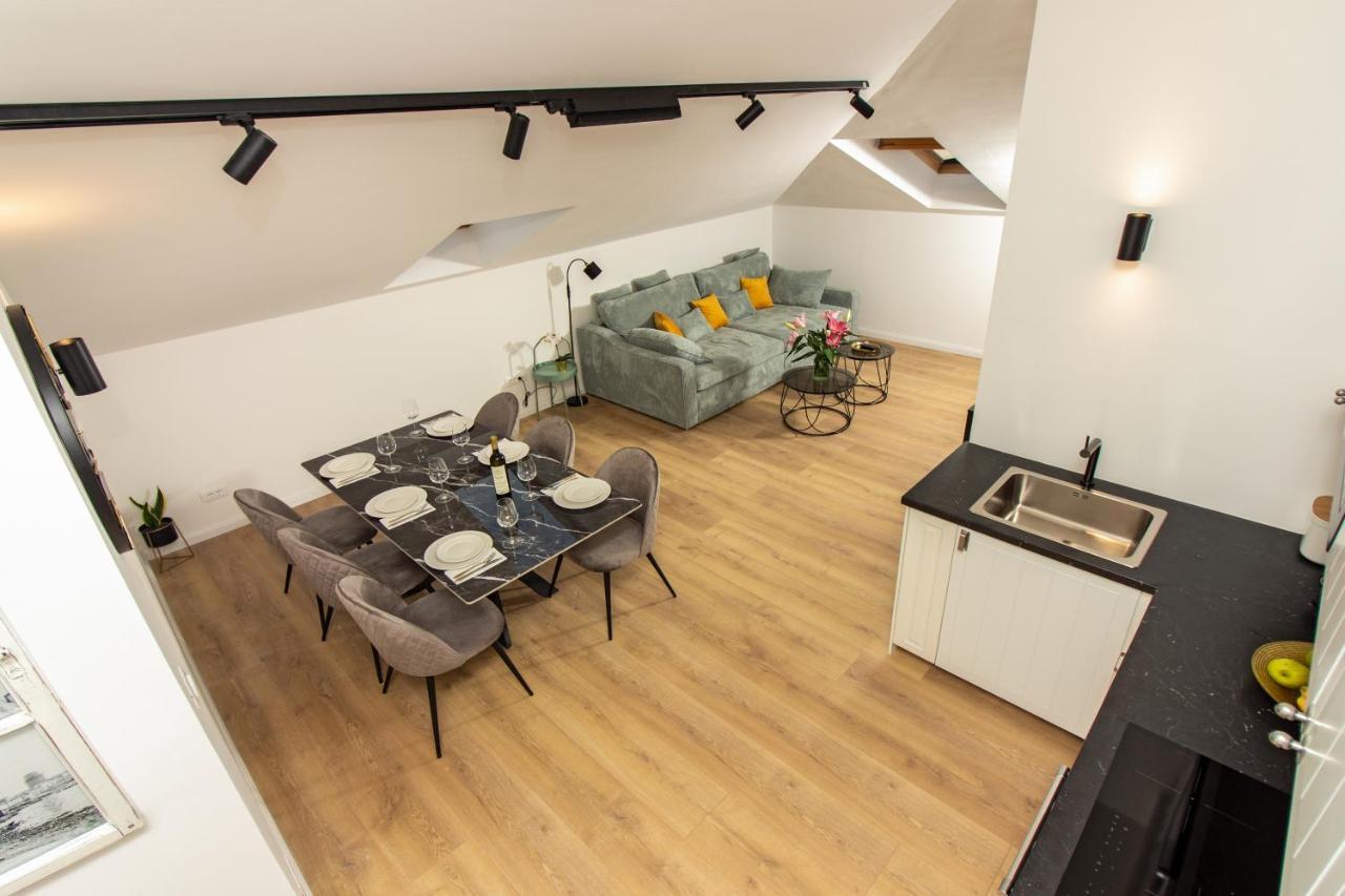 ספליט Beachside Apartment Attico מראה חיצוני תמונה