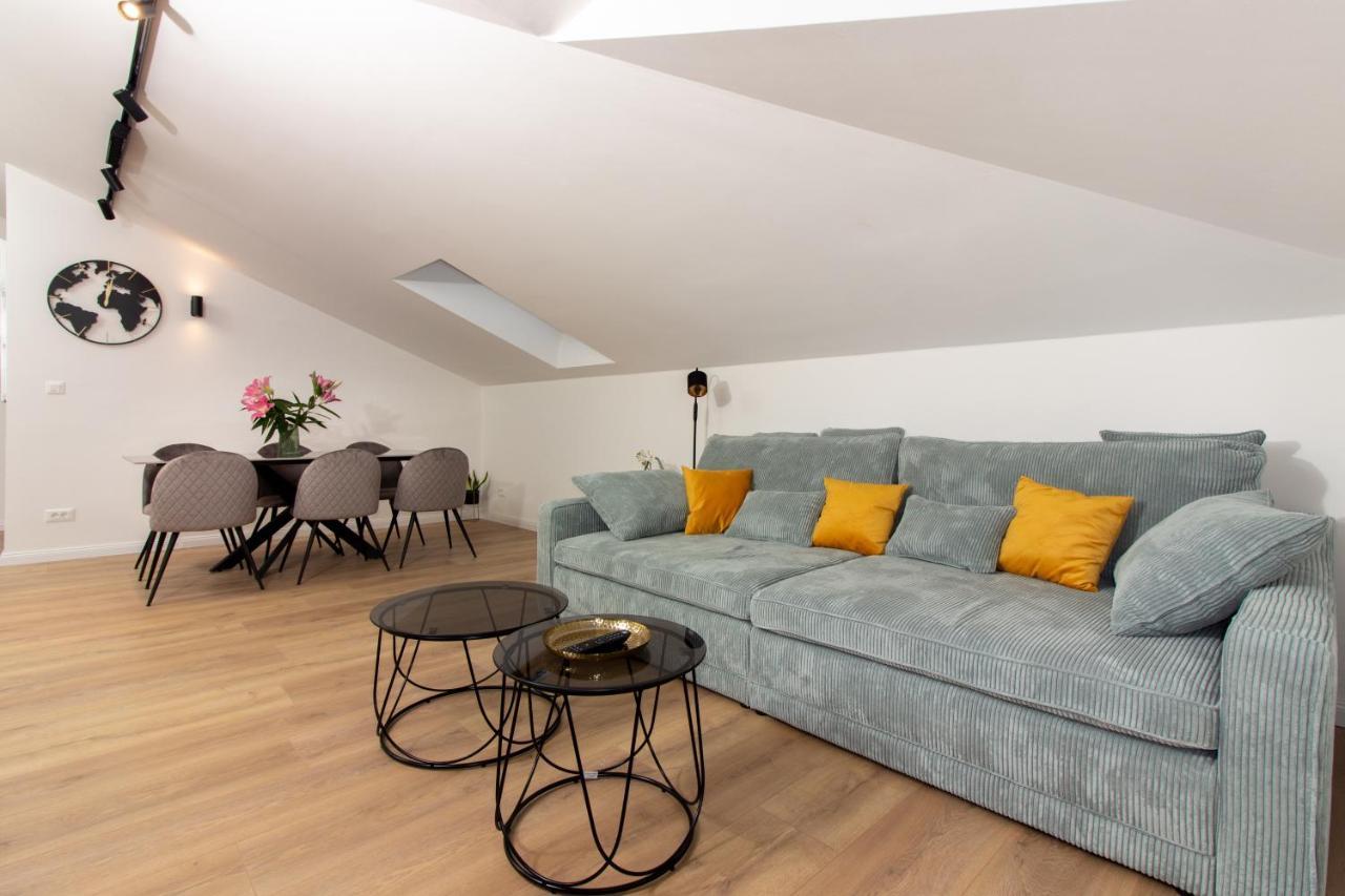 ספליט Beachside Apartment Attico מראה חיצוני תמונה